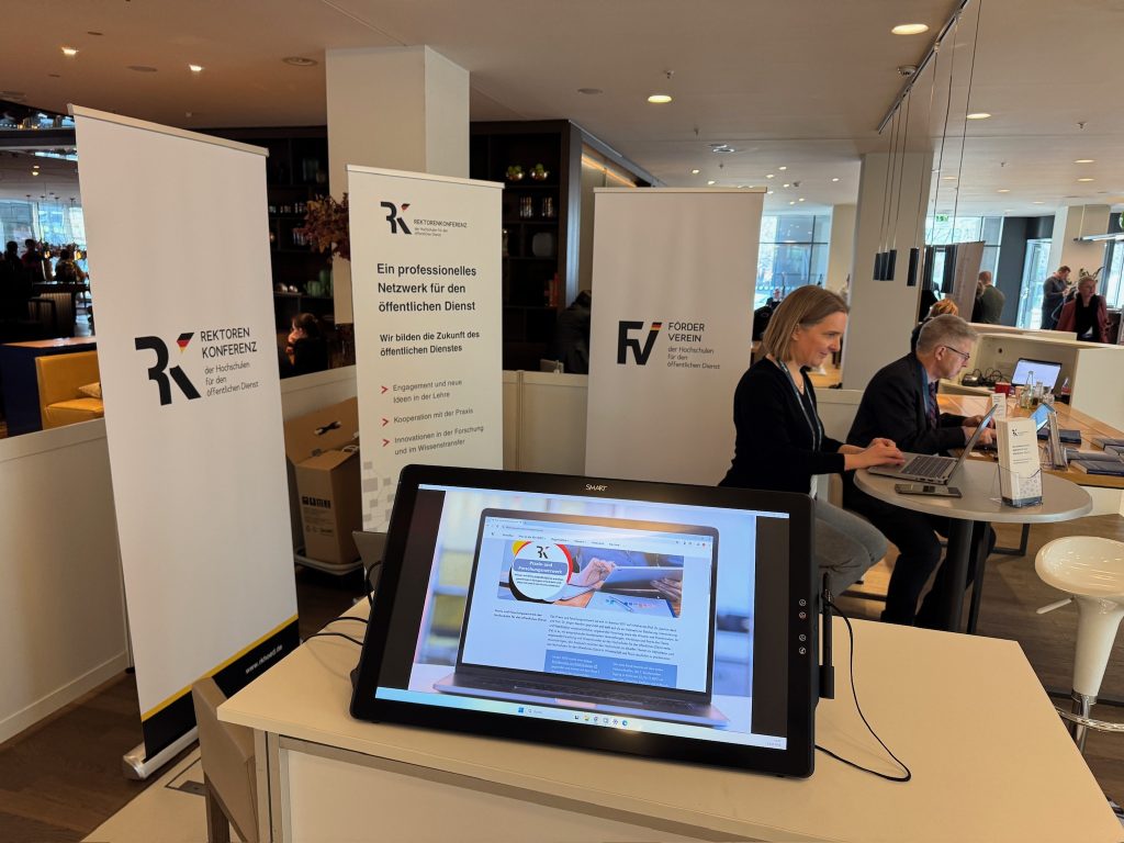 am Messestand